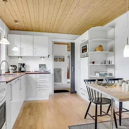 3 Bedroom Awesome In Vakantiehuis