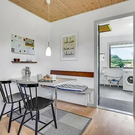 3 Bedroom Lovely In Hébergement de vacances Hjørring