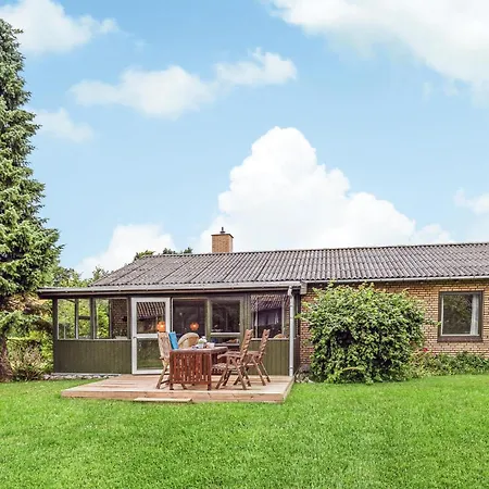 Semesterbostad 3 Bedroom Awesome In *